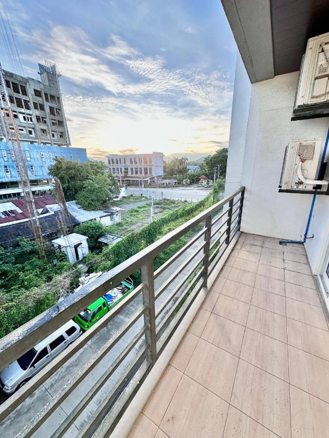 3 Smart Condominium In Cagayan De Oro City Екстериор снимка